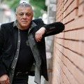 Pevač je dobio treće dete dve godine pre smrti: Bio je oženjen 27 godina mlađom koja mu je rodila ćerku kad je imao 65, a…