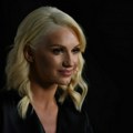 Anja Mit pre šest meseci saopštila da se razvela, a sada je u sedmom mesecu trudnoće: Cveta ljubav sa poznatim košarkašem FOTO…