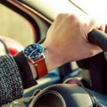 Ako imate automatski menjač, ovako se pravilno zaustavlja na semaforu Greška skupo košta, oštećuje menjač i motor