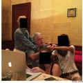 "Go me je čekao na stolu za masažu...": Manekenka koja je otkrila užasne stvari iz vile Džefrija Epstajna, nestala je bez traga…