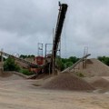 Три особе ухапшене у Шапцу због еколошког криминала и нелегалне експлоатације шљунка