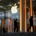 Apple je bio utočište od AI manije, a sada mu se to obija o glavu