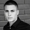 (Foto) Ovo je Marko (21) koji je poginuo kod Užica. Bio na motoru kada je automobil prešao u suprotan smer i sudario se sa…