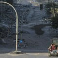 Sve više Palestinaca beži sa severa Gaze dok izraelska vojska pojačava napade
