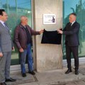 Arhitekta Aleksandar Medvedev dobio spomen-tablu na zgradi Skupštine grada Niša koju je projektovao