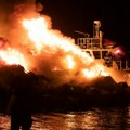 Drama u Istri: Vatrena buktinja gura brodove: Čule se eksplozije, ljudi skakali u more (foto)