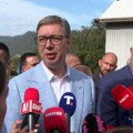 Predsednik Vučić saopštio sjajne vesti: Škola u Koreniti će ubrzo dobiti salu!