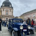 FOTO Buick iz 1930. godine privukao najviše pažnje Mitrovčana na međunarodnom oldtajmer skupu