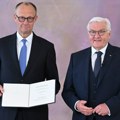 Sednica nove vlade zakazana za večeras u 22 časa: Štajnmajer i zvanično imenovao Merca za novog nemačkog kancelara (foto)