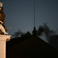 Sve spremno za konklavu, uskoro zaključavanje! Kardinali objavljuju poslednje postove pre oduzimanja mobilnih, moraće da…