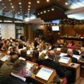 Razišli se blokaderi ispred zgrade novosadske Skupštine: Usvojen završni račun budžeta za 2024, počela rasprava o rebalansu za…