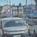 Pukle barikade, kružni tok kod Moravice pušten u saobraćaj