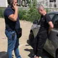 Incident u Zemun: Automobilom prošao kroz blokadu, oborena žena, došlo do fizičkog okršaja (VIDEO)