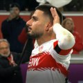 (ВИДЕО) Кад ти голман асистира код гола за победу… пету у низу!