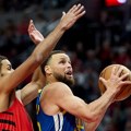 Karijevih 48 poena nedovoljno Golden Stejtu, Portland sačuvao domaći teren