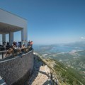 Crnogorsko primorje dobilo atrakciju koju smo godinama priželjkivali – a turisti iz Srbije imaju poseban tretman