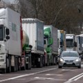 Poljski poljoprivrednici okončali blokadu prelaza sa Ukrajinom, kamiondžije nisu