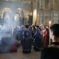 Vaskrs se proslavlja širom Kosova i Metohije, uz učešće velikog broja vernika i hodočasnika