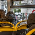 "Obratila mi se prelepa, a ja izustio jednu reč": O sceni iz autobusa trenutno raspravljaju svi muškarci