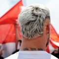 Evo šta ćirilicom piše na Markovom vratu
