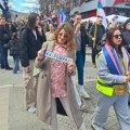 (Ne)podobna za ličnog pratioca deteta sa smetnjama u razvoju zbog podrške studentima?