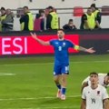 Aleksandar Mitrović se šokirao potezom selektora Piksija na meču sa Albanijom: Ovo je bila njegova reakcija