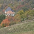 U podjadovničkom selu Kaćevu novi krovovi u svakom zaseoku – kuća sve više a stanovnika sve manje
