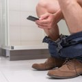 Lekar upozorava: Nikad nemojte da sedite na WC šolji duže od 10 minuta, a u ovom slučaju odmah nazovite hitnu pomoć