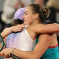 Sabalenka i Švjontek "ispalile" Dubai