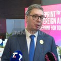 Vučić iz Nju Delhija: Srbija da jača infrastrukturu za AI, uči od Globalnog juga i štiti decu u digitalnom dobu