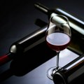 Vina sa Fruške Gore osvajaju Kinu: Predstavljeno pet vinarija sa "srpske svete gore"