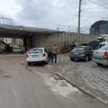 Radnici povređeni u Kragujevcu: Nesreća tokom rekonstrukcije nadvožnjaka, dvoje prevezla Hitna pomoć (foto)