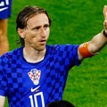 О 'рођеном победнику', грчевима и пробушеном костобрану: Рани мостарски радови Луке Модрића