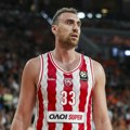 Loše vesti za Olimpijakos: Milutinov povređen