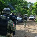 Naoružani napadači ubili najmanje 13 policajaca u Meksiku