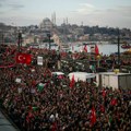 Ogromne demonstracije u Istanbulu protiv 'terorizma PKK i Izraela'
