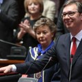 Vučić opet u kampanji protivno Ustavu i zakonu: Lični stav Sava Đurđića