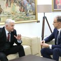 Rektor Univerziteta u Novom Sadu: Glavna tema sastanka sa Macutom bila kako vratiti studente u klupe