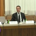 Povratak Novaka Nedića u advokatske vode na čekanju