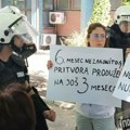 Vučević optužio profesorku Vasić da je ona napisala grafit "Ćaci u školu", PSG: Ove optužbe su politički progon i kukavičluk…