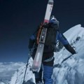 Neverovatan podvig: Poljak Andžej Bargiel uspeo da osvoji Mont Everest bez boce sa kiseonikom: Kroz "zonu smrti" spuštao se 16…