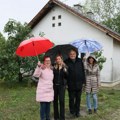Još jedna porodica dobila krov nad glavom Dugo čekani dom pronašli u Vlajkovcu grad vršac kontinuirano brine o svojim građanima…