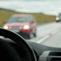 Kamere od sada snimaju i one koji voze SAMI: Kazne za to su PAPRENE kod njih