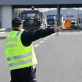 Kraljevo: Trojica saobraćajaca uhapšena zbog primanja mita