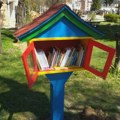 Od ideje do darivanja: Đaci poklonili sugrađanima kućice za knjige