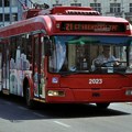 Vozač trole pretučen na Zvezdari: Zapamtio vozača koji mu nije otvorio vrata na Slaviji, pa ga izudarao