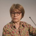 Dubravki Duci Marković obezbeđenje nije dozvolilo da uđe u zgradu Radio Beograda na komemoraciju: "Urlao je na mene, vukao me…