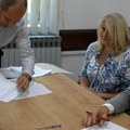 Општина Ивањица доделила подстицајна средства за пољопривреднике (ВИДЕО)