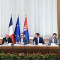 Vučić pozvao francuske privrednike da više ulažu u Srbiju