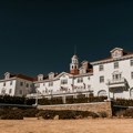 Hotel koji je inspirisao „Isijavanje“: Turisti dolaze kako bi „videli“ duhove